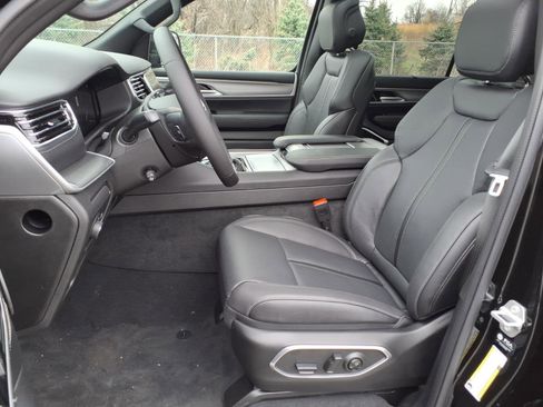 New 2026 Jeep Grand Wagoneer Limited image 7