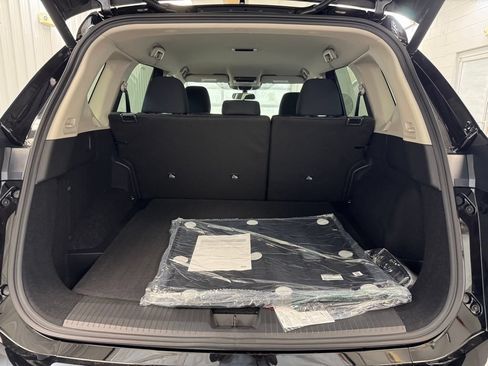 Certified 2026 Nissan Rogue SV AWD/4WD image 22