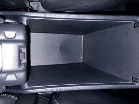 Used 2023 Honda HR-V EX-L image 40