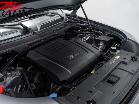 Used 2024 Land Rover Defender 110 S image 52