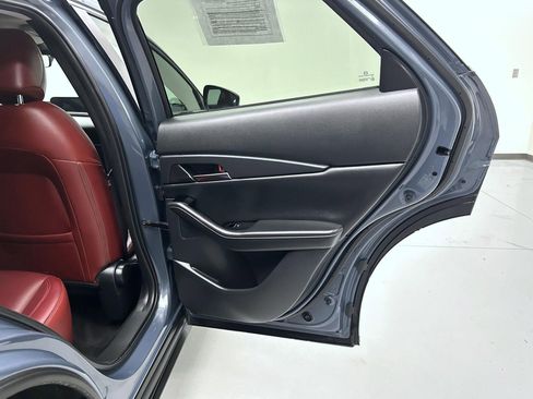 Used 2025 MAZDA CX-30 AWD 2.5 S w/ Preferred Package image 17