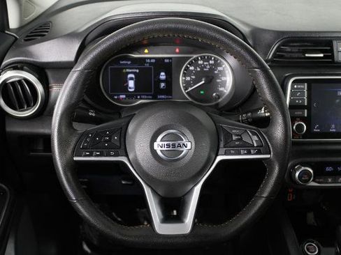 Certified 2022 Nissan Versa SR image 21