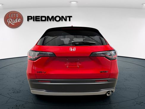 New 2026 Honda HR-V Sport image 5
