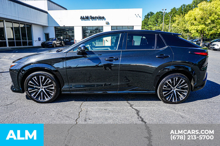 Used 2024 Lexus RZ 300e Premium w/ Technology Package FWD image 6