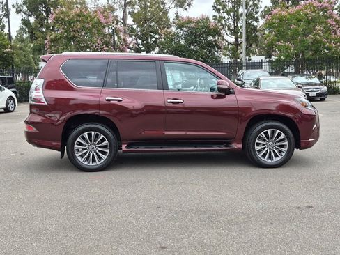 Used 2022 Lexus GX 460 Luxury w/ Off Road Package AWD/4WD image 5