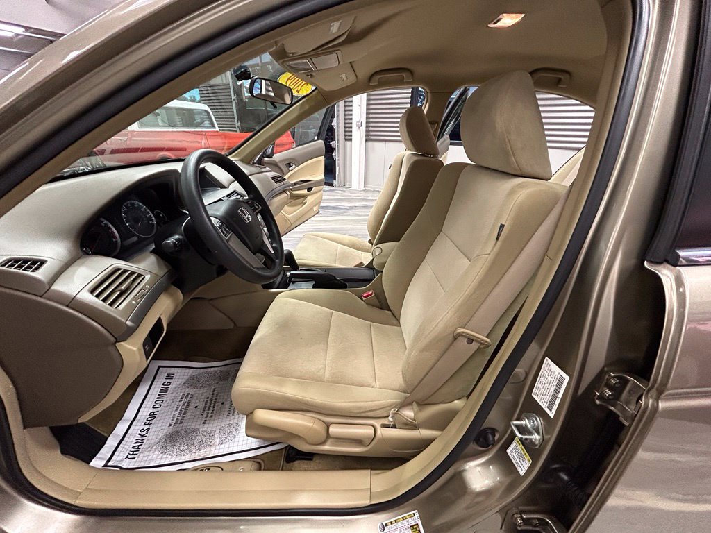 Used 2009 Honda Accord LX image 46