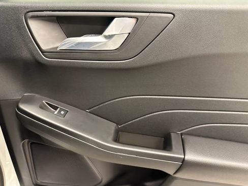 New 2026 Ford Escape ST-Line Select image 17