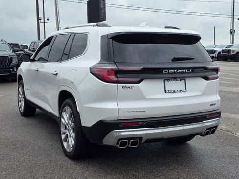 Used 2024 GMC Acadia Denali w/ Super Cruise Package image 5