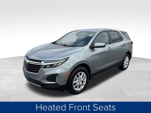 Used 2023 Chevrolet Equinox LT w/ Driver Convenience Package image 13
