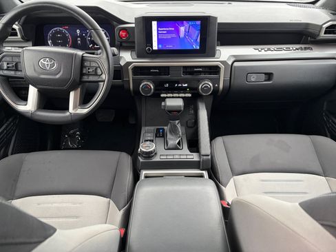 Used 2024 Toyota Tacoma TRD Off-Road AWD/4WD image 24