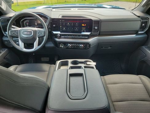 Used 2023 GMC Sierra 1500 Elevation AWD/4WD image 13
