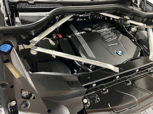 Used 2022 BMW X7 xDrive40i image 46