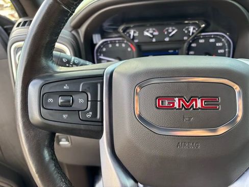 Used 2019 GMC Sierra 1500 SLT w/ SLT Convenience Package image 17