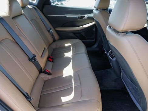 Used 2020 Hyundai Sonata Limited FWD image 22