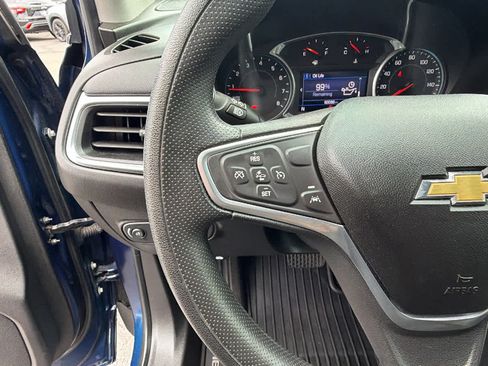 Used 2022 Chevrolet Equinox LT AWD/4WD image 19