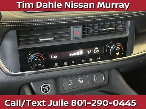 Used 2023 Nissan Rogue SV AWD/4WD image 29