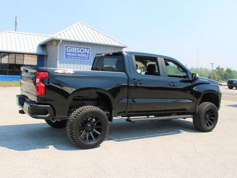 Used 2025 Chevrolet Silverado 1500 LT AWD/4WD image 12