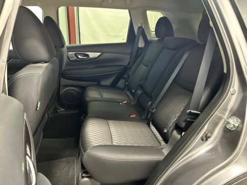 Used 2020 Nissan Rogue SV AWD/4WD image 17