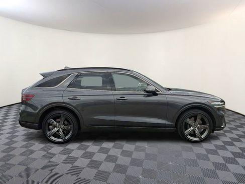 Used 2024 Genesis GV70 2.5T w/ Sport Prestige Package image 8