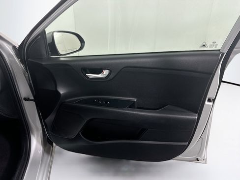 Used 2018 Kia Rio EX image 31