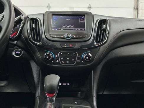 Used 2024 Chevrolet Equinox RS image 24