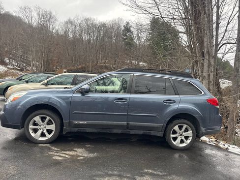 Used 2014 Subaru Outback 2.5i Premium w/ Popular Package #1B image 3
