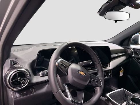New 2026 Chevrolet Equinox LT FWD image 12