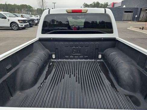 Used 2012 Chevrolet Colorado LT image 15