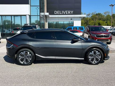 Used 2024 Kia EV6 Light image 28