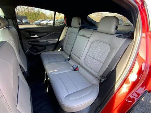New 2026 Buick Envista Avenir FWD image 13