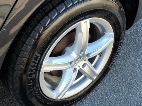 Used 2012 Toyota Corolla L image 10