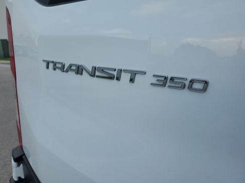 Used 2024 Ford Transit 350 XLT image 31
