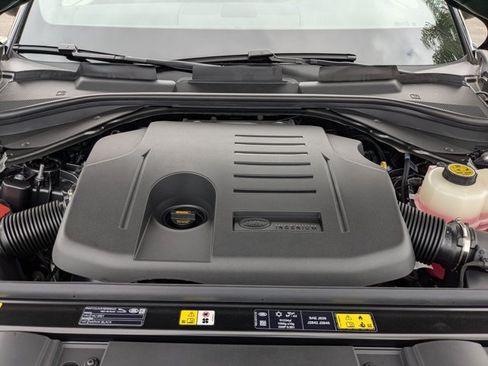 New 2026 Land Rover Range Rover Sport SE AWD/4WD image 18
