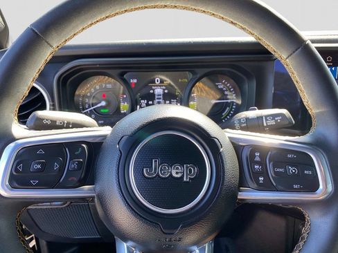 Certified 2024 Jeep Wrangler Unlimited Sahara AWD/4WD image 22