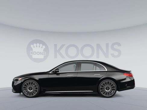 Used 2025 Mercedes-Benz E 450 4MATIC All-Terrain Wagon image 2