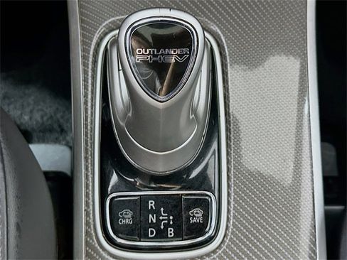 Used 2019 Mitsubishi Outlander GT image 17