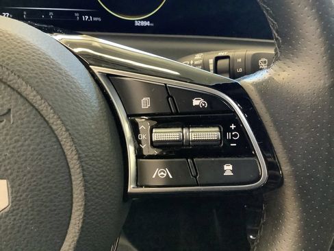 Certified 2024 Kia Seltos SX AWD/4WD image 13