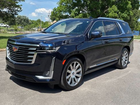 Used 2024 Cadillac Escalade Premium Luxury Platinum AWD/4WD image 2