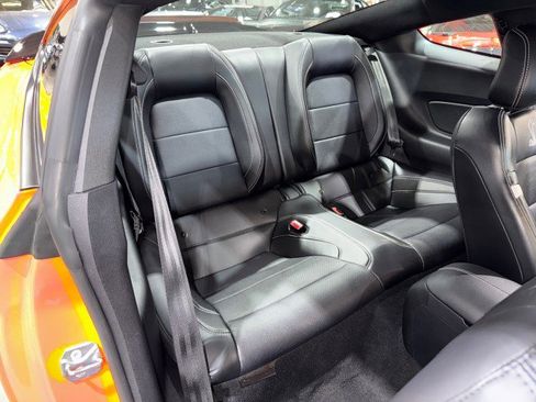 Used 2020 Ford Mustang Shelby GT500 w/ Technology Package image 59