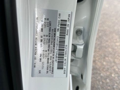 New 2026 MAZDA MAZDA3 2.5 S Sedan w/ Preferred Pkg image 7