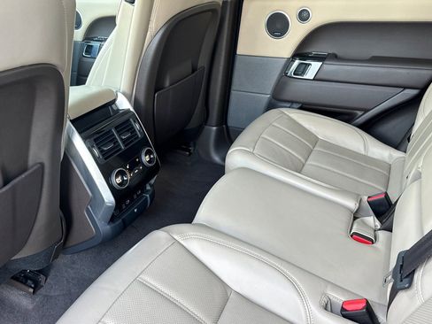 Used 2022 Land Rover Range Rover Sport HSE Silver Edition image 12