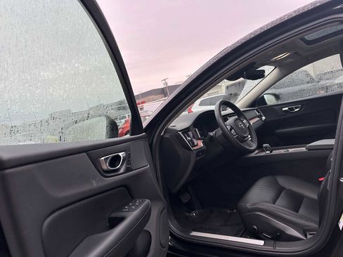 Certified 2025 Volvo S60 B5 Plus image 20