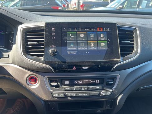 Used 2024 Honda Passport EX-L image 7