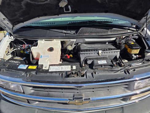 Used 1996 Chevrolet Express 1500 image 21