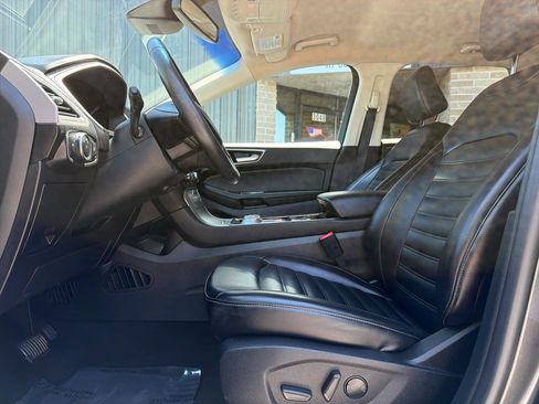 Used 2020 Ford Edge SEL w/ Cargo Accessory Package FWD image 9