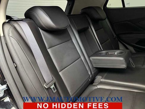Used 2019 Buick Encore Essence w/ Experience Buick Package AWD/4WD image 19