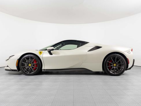 Used 2025 Ferrari SF90 Spider AWD/4WD image 8