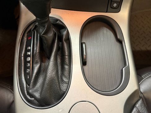 Used 2005 Chevrolet Corvette Coupe w/ Preferred Equipment Group image 29