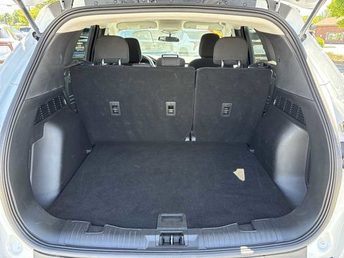 Used 2025 Ford Escape Active AWD/4WD image 24