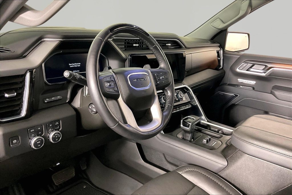 Used 2025 GMC Sierra 1500 Denali AWD/4WD image 16